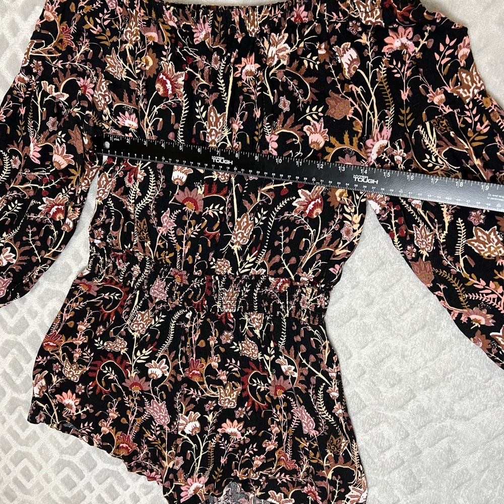 Free People Pretty and Free Bohemian Floral Short Jumpsuit Jumper Off Shoulder M - Picture 12 of 16